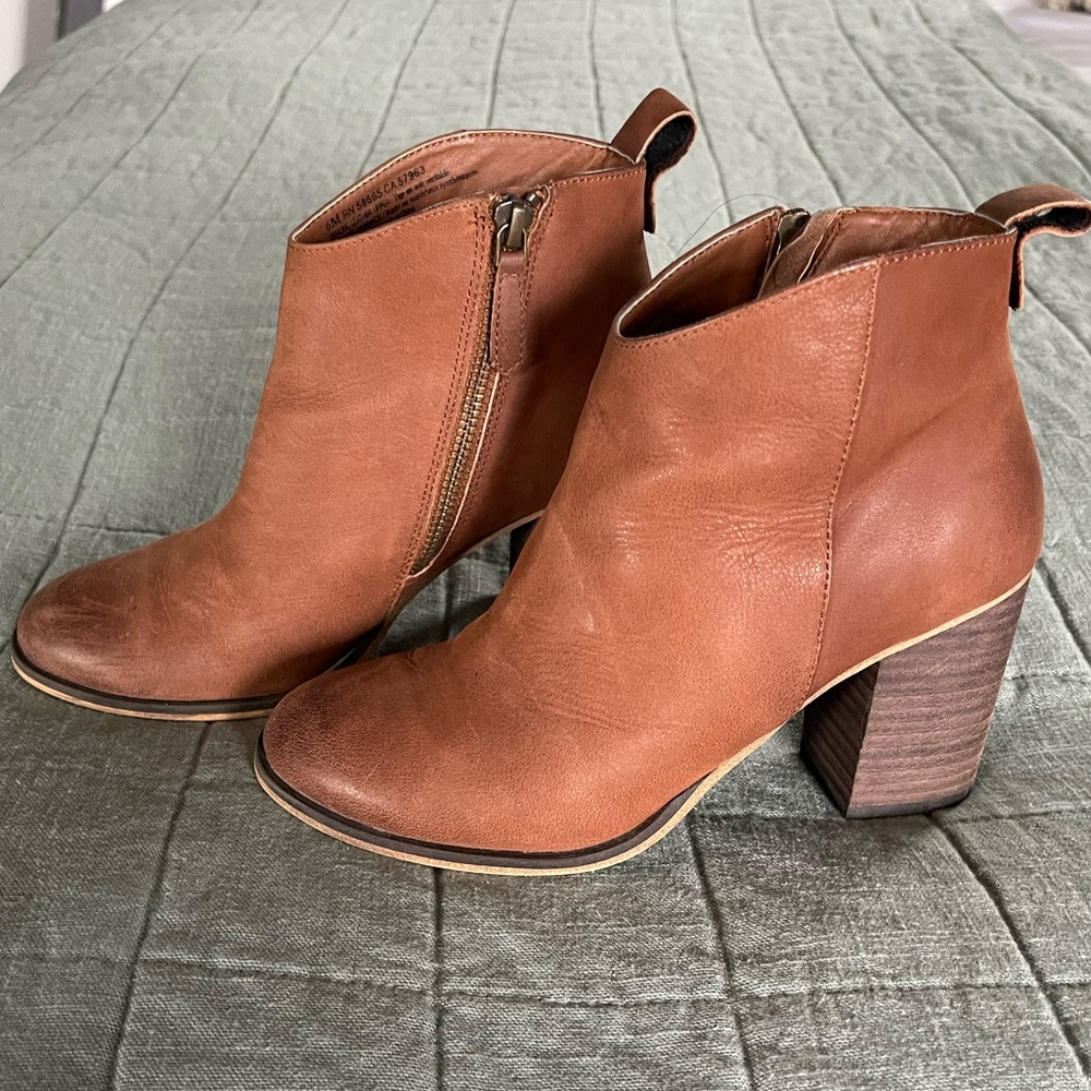 BP Lance Cognac Oiled Leather Size W6